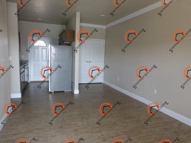 Foto del edificio - 2404 E 14th St