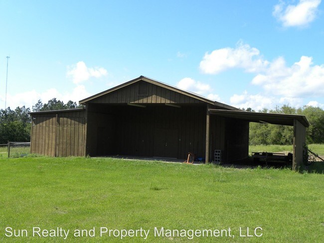 Building Photo - 25351 Cowpen Creek Rd