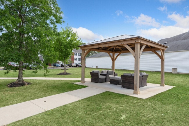 Building Photo - Arbor Glen - Seniors 55+