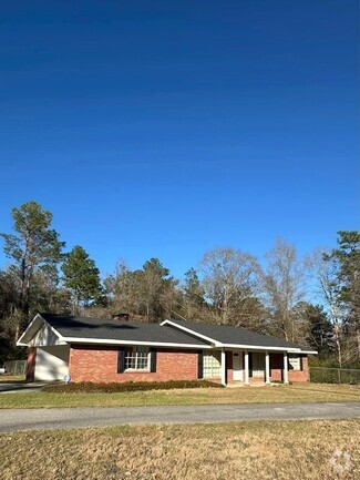 Building Photo - 1240 MS-198