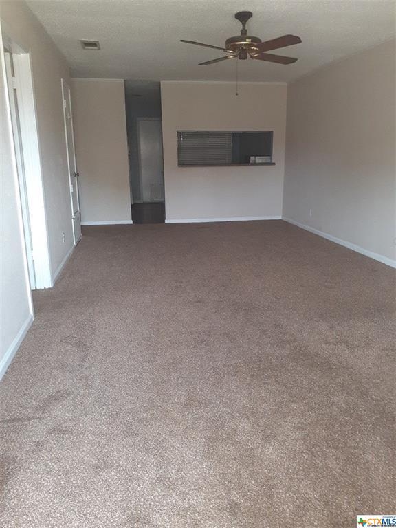 1051 Country Club Dr Unit 31, Seguin, TX 78155 Condo for Rent in