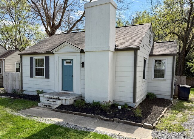 Building Photo - 3908 W Bellemeade Ave