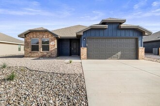 Building Photo - 8502 E County Rd 111