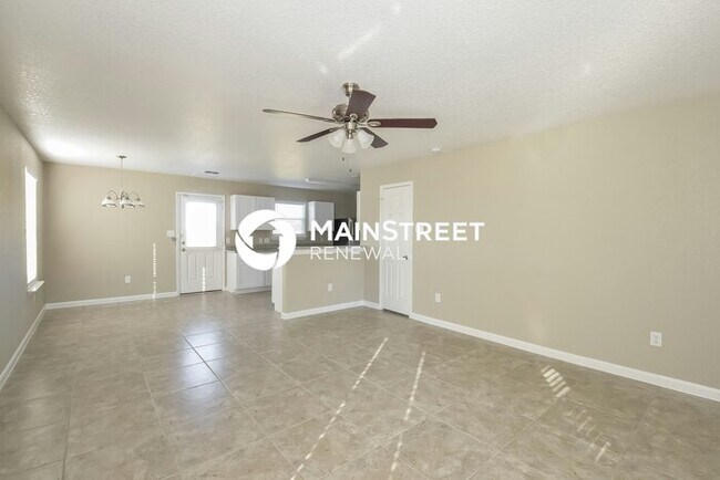 Foto del edificio - 3 Bedroom Pet-Friendly Home in San Antonio, TX with Main Street Renewal