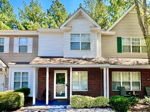 Building Photo - 10132 Reindeer Way Ln