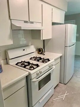 Cocina - 415 S Sugar Creek Blvd