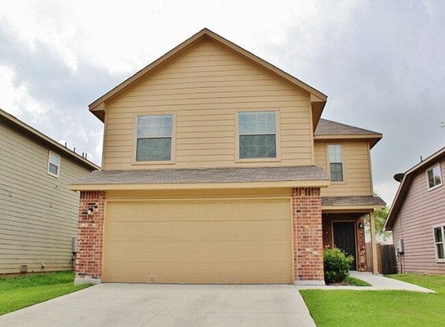 Building Photo - 7026 Heathers Pond