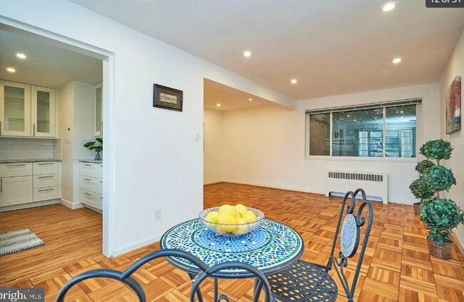 Foto del edificio - 2129 19th St N