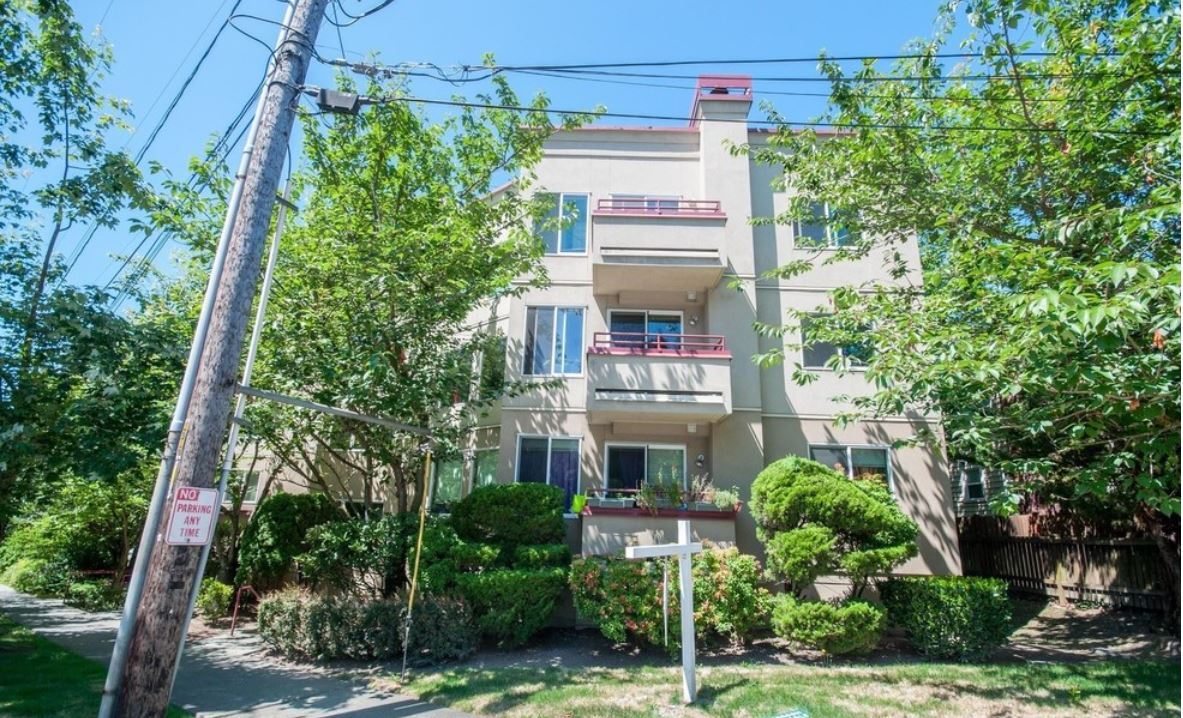 Foto del edificio - 4747 Sand Point Way NE