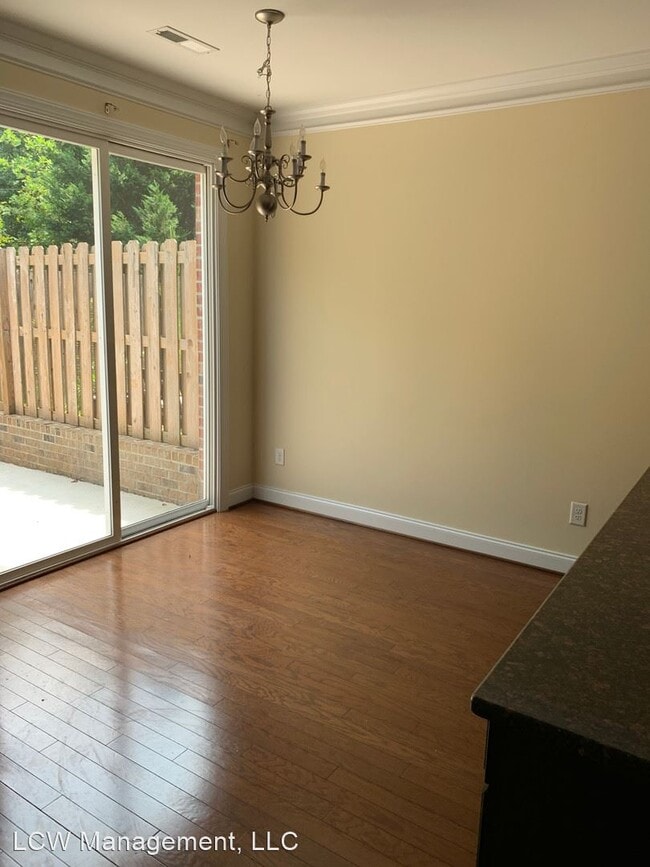 Building Photo - 2 br, 2.5 bath House - 4910 Wyngate Villag...
