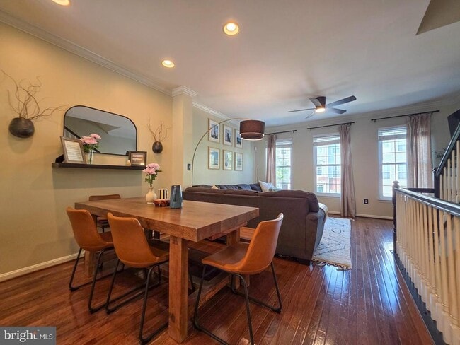Building Photo - 5303 Arapaho Ln