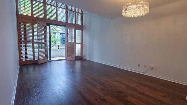 Building Photo - 3589 S Ocean Blvd