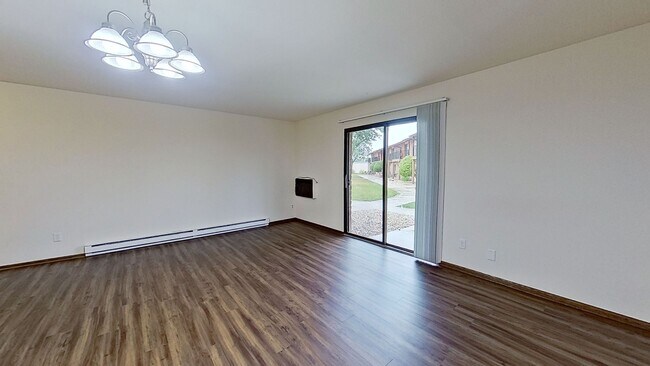 Foto del edificio - N76-W14611 Market Dr