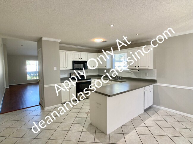 Foto del edificio - 101 Cambridge Pointe Cir