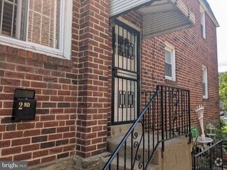 Building Photo - 6214 N 10th St