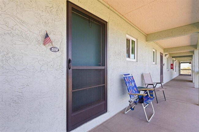 Foto del edificio - 801 83rd Ave N