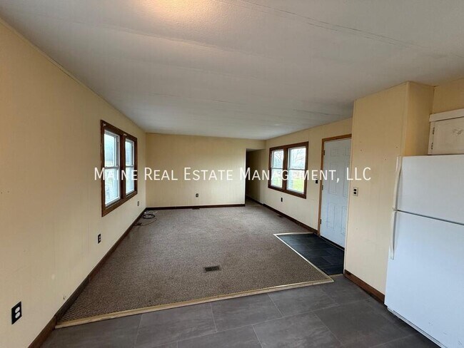 Foto del edificio - 1 Hall Dr