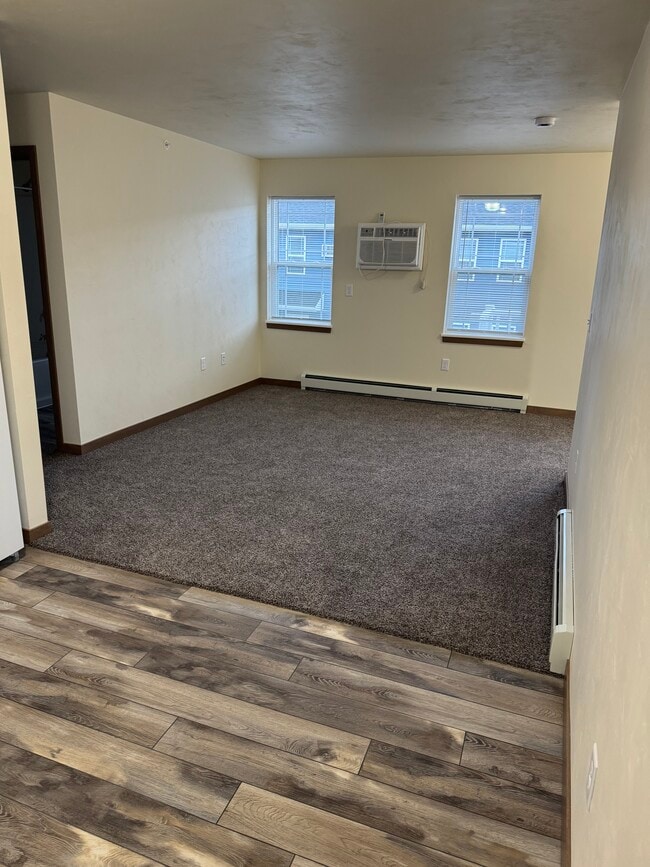 Building Photo - 1062 Egg Harbor Rd