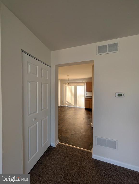 Foto del edificio - 322 Caribou Ln