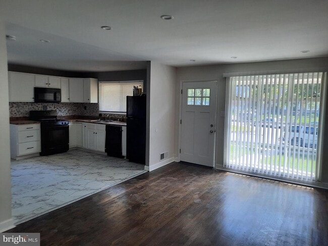 Foto del edificio - 3236 28th Pkwy