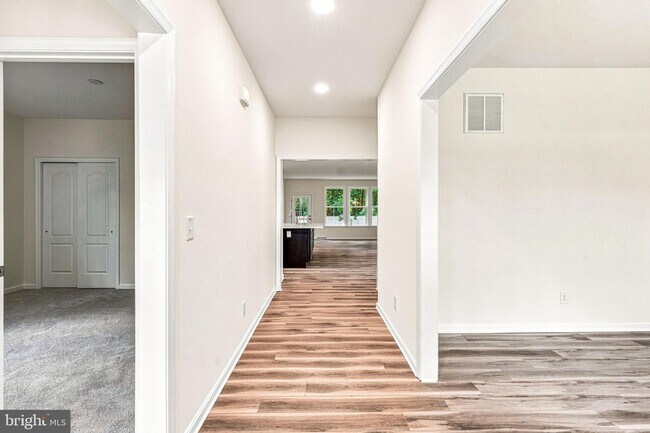 Foto del edificio - 34121 Juniper Dr