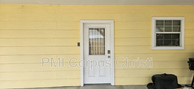 Building Photo - 1210 Jonnell St