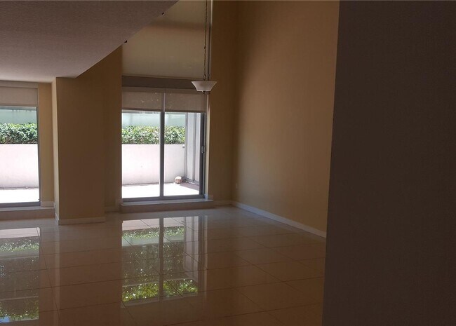 Foto del edificio - 1111 SW 1st Ave