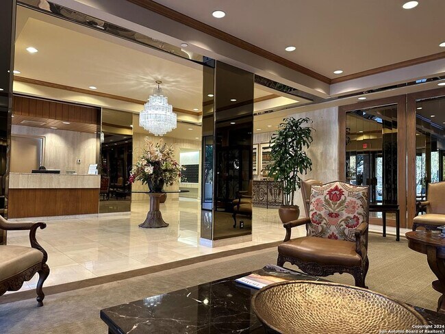 Foto del edificio - 7887 Broadway-