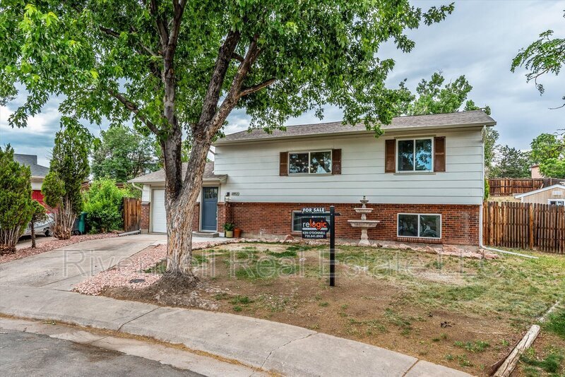 1702 S Naples St, Aurora, CO 80017 House Rental in Aurora, CO