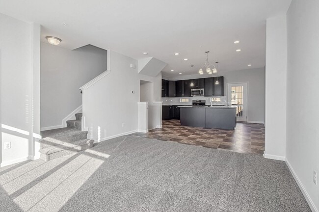 Building Photo - 1057 Flint Ct