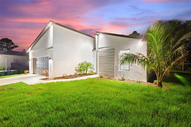 Building Photo - 3327 Trapper Ln