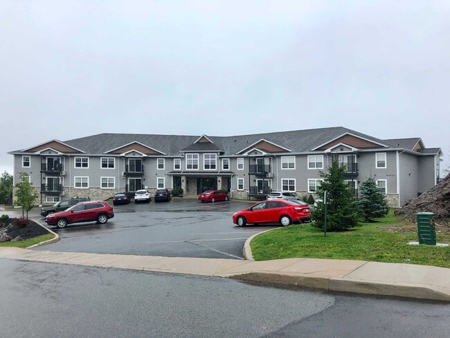 Building Photo - 41 - 51 Noel