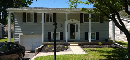 Building Photo - 336 Cheswick Rd