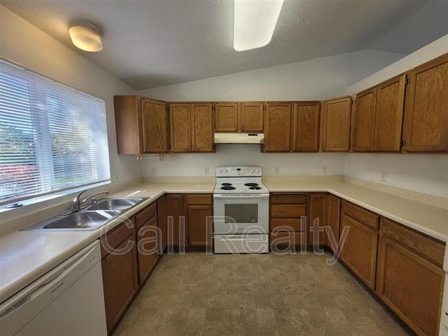 Foto del edificio - 10714 E Augusta Ave