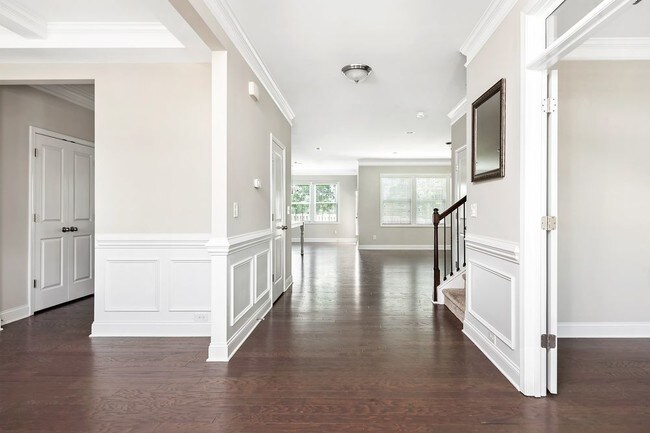 Building Photo - Spacious Arbormere Home for Rent