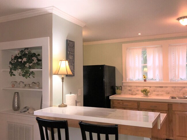 Foto del edificio - Adorable South Hill Charmer