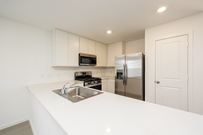 Building Photo - 18081 Trepito Ave