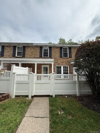 Building Photo - 4 D Independence Ct