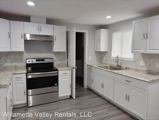 Building Photo - 3 br, 1 bath House - 150 Woodcrest Ct