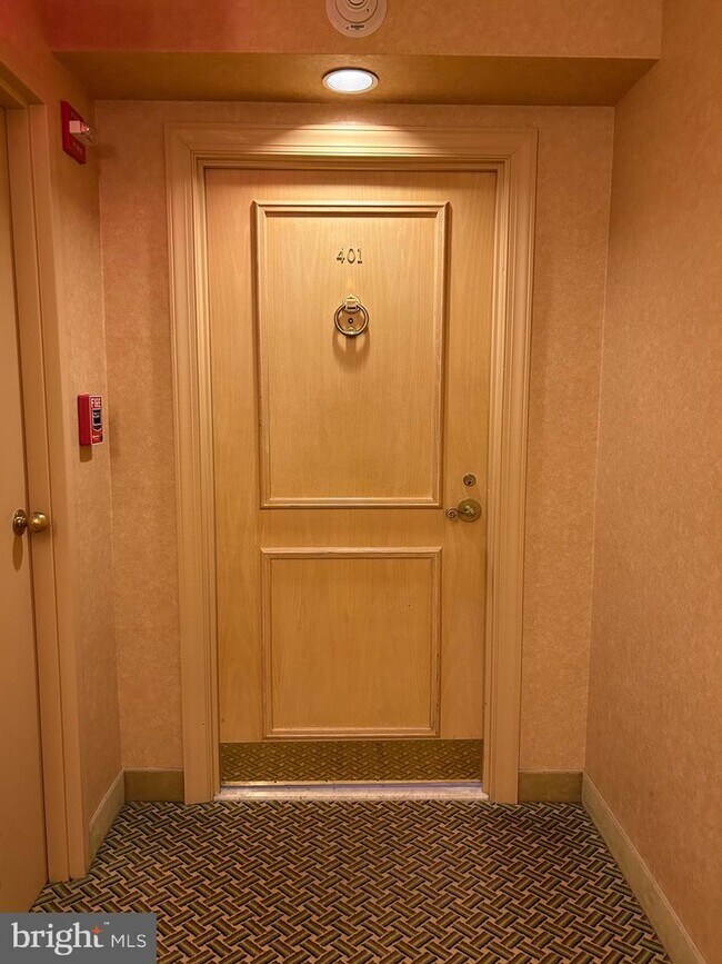 Foto del edificio - 5000 Battery Ln