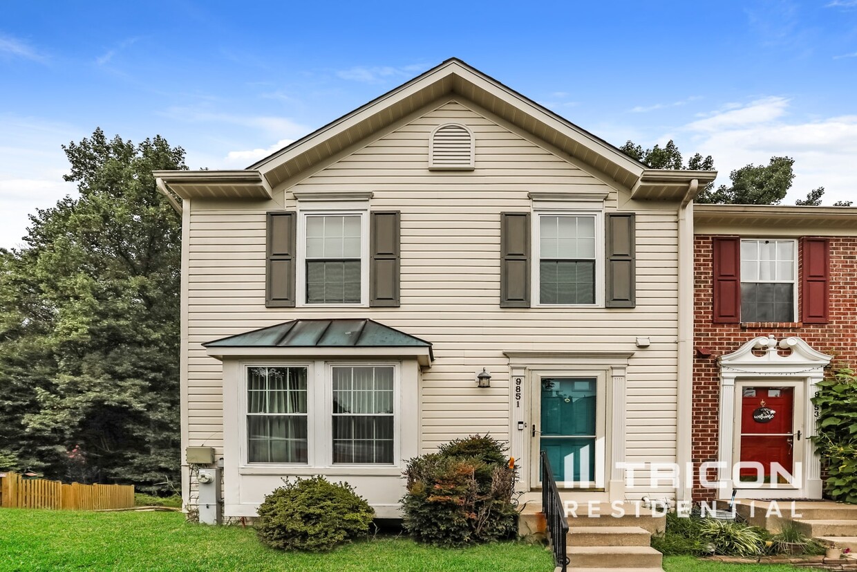 Foto principal - 9851 Bayline Cir
