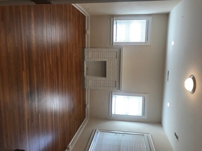 Foto del edificio - 403 8th Ave