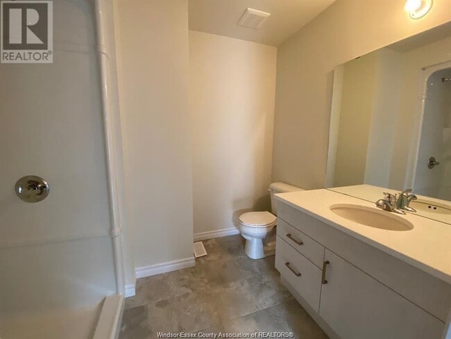 Building Photo - 383 Cypress Ln