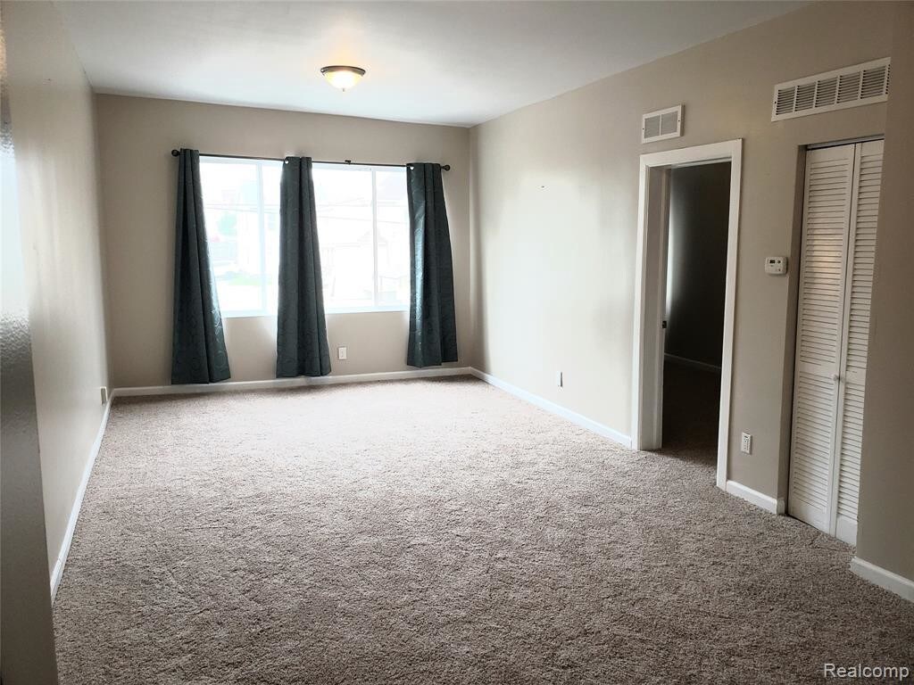 Foto principal - 308 Perrin St