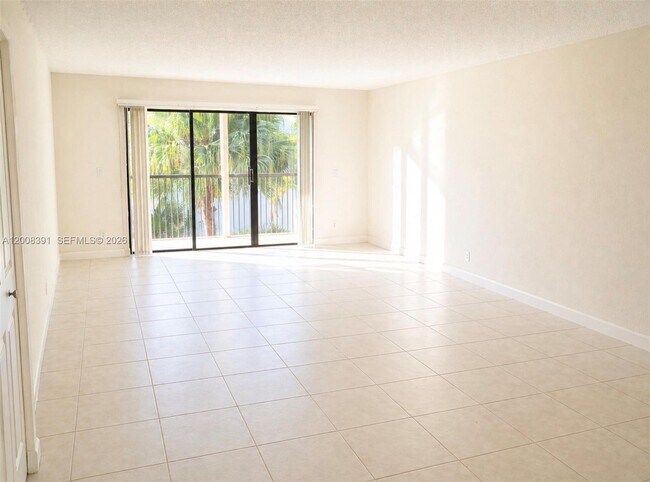 Foto del edificio - 405 Lakeview Dr