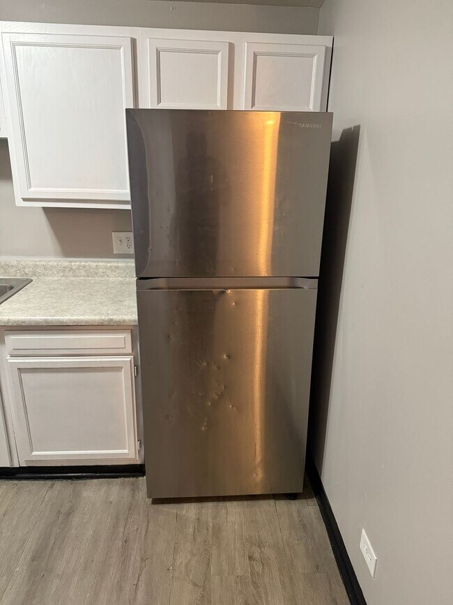 Foto del edificio - 3054 W Madison St