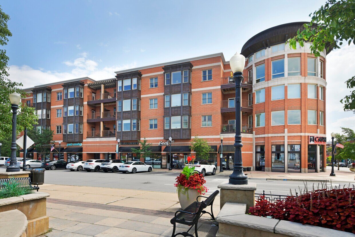 Foto principal - 945 Burlington Ave