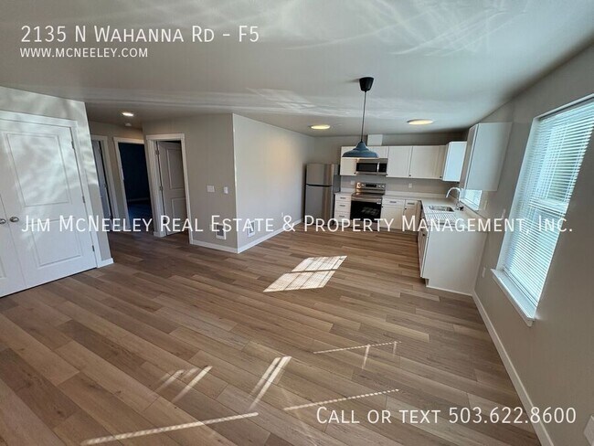 Foto del edificio - 2135 N Wahanna Rd