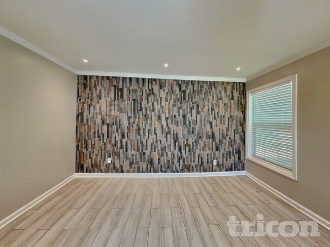 Foto del edificio - 1806 Dalton Way
