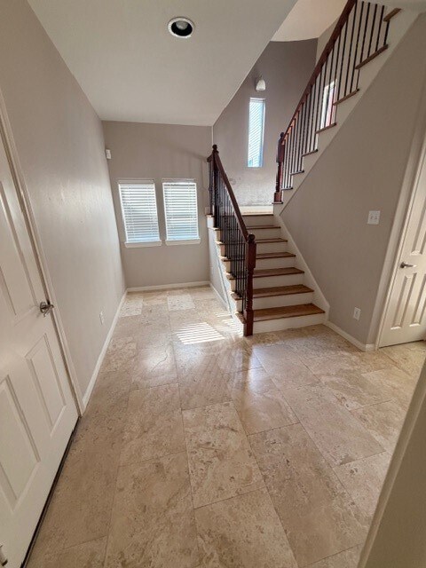 Foto del edificio - 1141 W 24th St